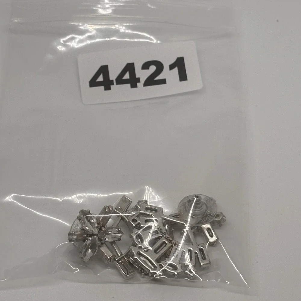 Stella Dot Earrings Fan Shape Crystal Statement Silver‎ Tone Studs Sparkle
